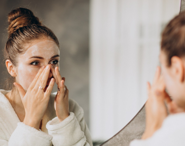 Detersione del viso: la base della cura di sé in 3 step