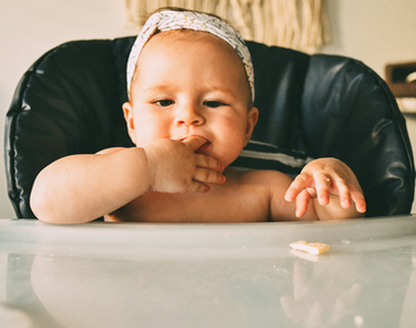 Guida Pratica allo Svezzamento dei Bambini