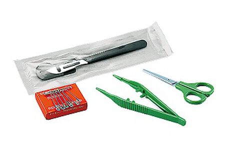 SET DI STRUMENTI SOS MONOUSO IN PLASTICA image not present
