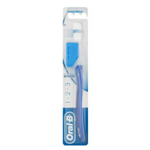 ORALB 123 INDICATOR SPAZZOLINO MANUALE SETOLE 40 MEDIE