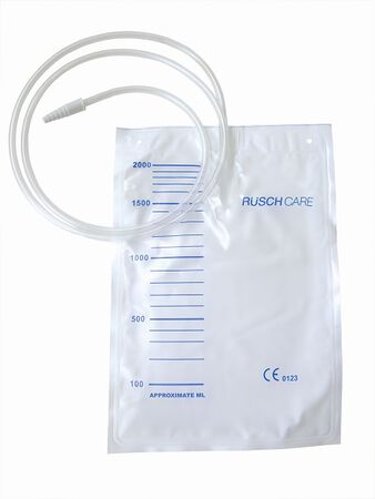SACCA DI DRENAGGIO LETTO PER INCONTINENZA 2000ML IN PVC CON TUBO DI RACCORDO 130CM DIAMETRO 5X7MM MONOUSO 30 PEZZI image not present