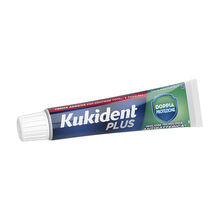 Kukident Plus Doppia Protezione Crema Adesiva 40g