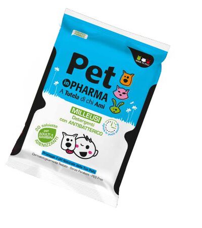 PET IN PHARMA SALVIETTE UMIDIFICATE IGIENIZZANTI CON ANTIBATTERICO PER ADULTI E BAMBINI 20 PEZZI image not present