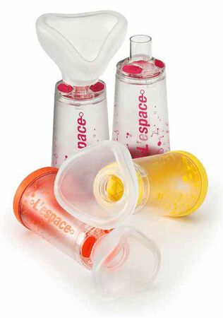 CAMERA DISTANZIATRICE PER EROGATORI SPRAY PREDOSATI L'ESPACE 220ML PER NEONATI SPAZIO MORTO 34ML CON MASCHERA VALVOLA INSPIRAZIONE 2 VALVOLE ESPIRAZIONE CODICE COLORE ARANCIO image not present