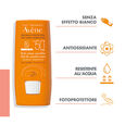 AVENE EAU THERMALE STICK LARGE ZONE SENSIBILI 50+ 8 G image number null